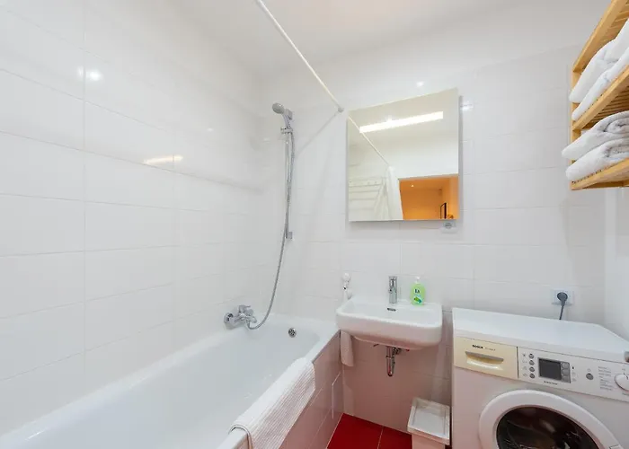 Bright Charming With Terrace, Parking & Airco.